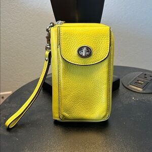 Coach Campbell Turnlock Phone Wristlet (chartreuse)